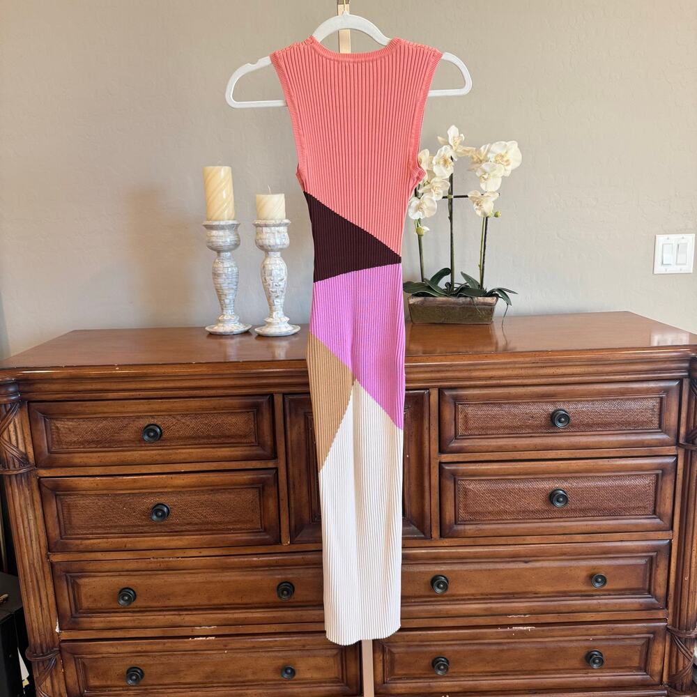MINKPINK Evie Colorblock Rib Knit Midi Dress Medium - Picture 7 of 9